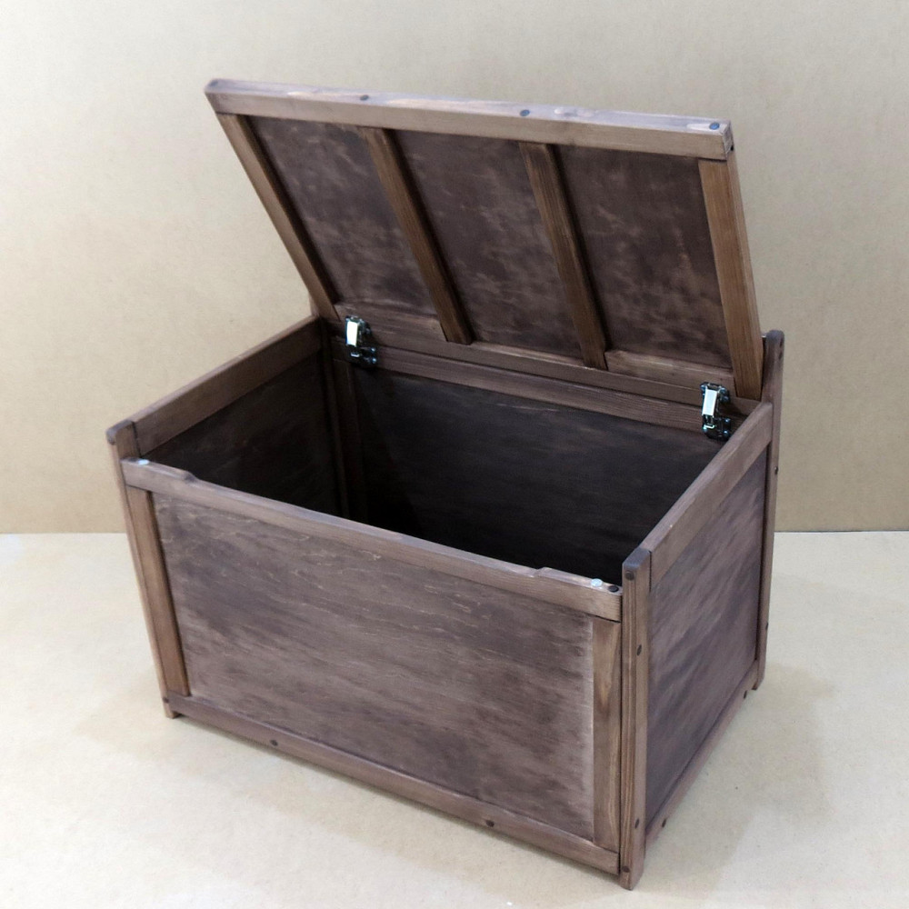 Сундук напольный 