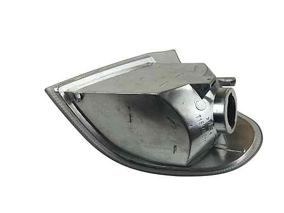 Указатель 2113, 2114, 2115 передний правый (белый) БОШ поворота Мукачево