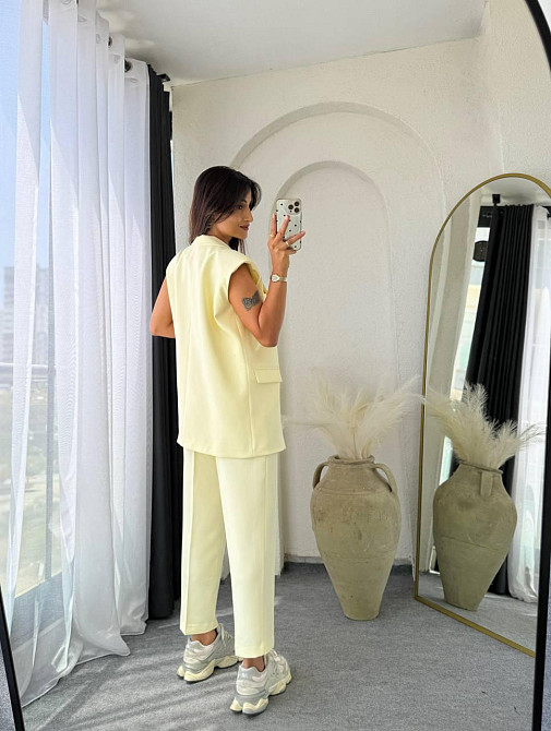 Женский базовый брючный костюм двойка: жилет и брюки креп костюмка Желтый, 46/48 Одесса - изображение 5