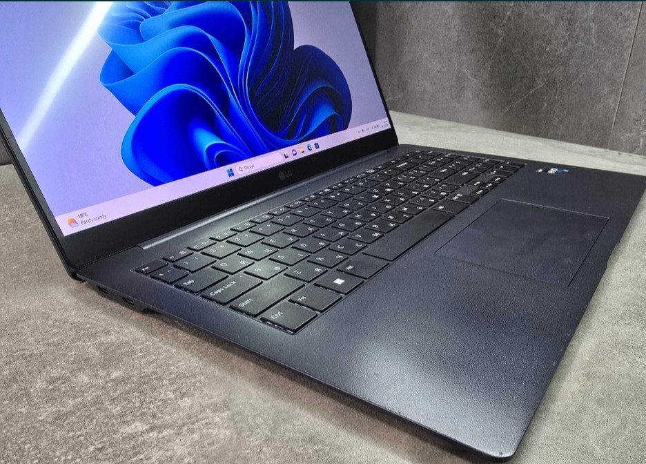 Ноутбук LG Gram SuperSlim Core i7-13gen / OLED / 16Gb / 500Gb. Київ - фото 5