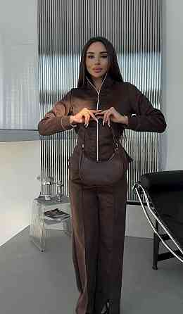 Женский стильный костюм двойка: жакет и штаны с разрезами замш на дайвинге Шоколадный, 46/48 Одесса