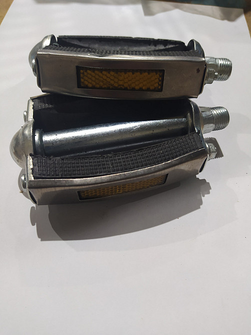 Педалі велосипедні (з катафотами, метал, овал) Мукачево - фото 1