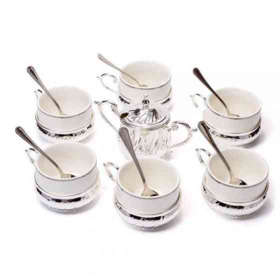 Чайный сервиз (6 чашек в подстаканниках, 6 чайных ложечек, 1 сахарница и 1 ложечка для сахара Ровно