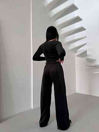 Жіночий прогулянковий костюм-двійка: лонгслів і штани велюр Чорний, 42/44 Одеса