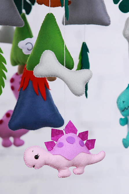 Дитячий мобіль на ліжечко для немовлят WooolyWool «Веселі динозаврики» Київ - фото 3