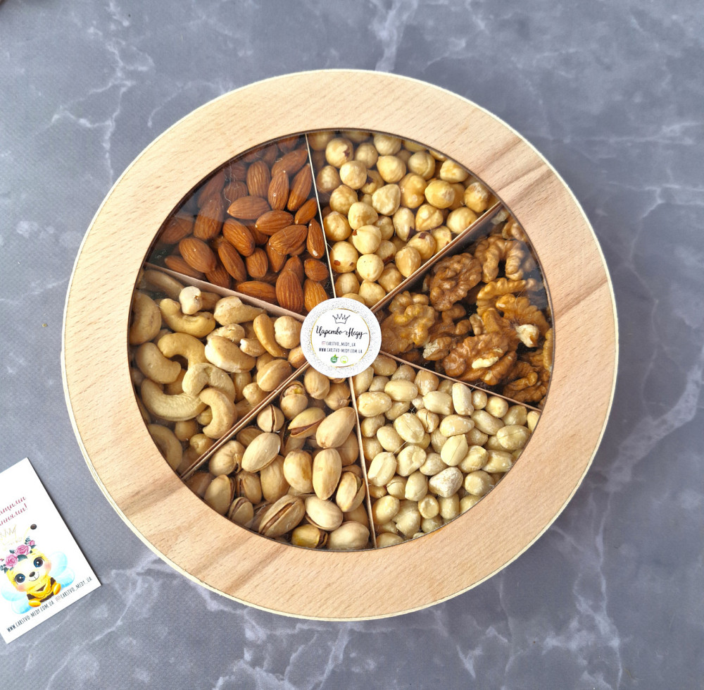 Подарунковий набір горіхів у шпоновій коробочці 700 г. Одеса - фото 3