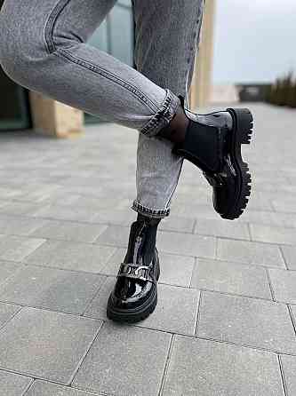 SOTHBY'S Черевики жіночі Sothby 's чорні шкіра лакована 37р. (M-1079 4988) Коломыя