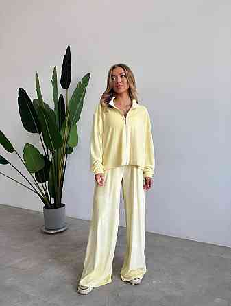 Жіночий прогулянковий плюшевий костюм-двійка: кофта та штани Жовтий, 42/46 Одеса