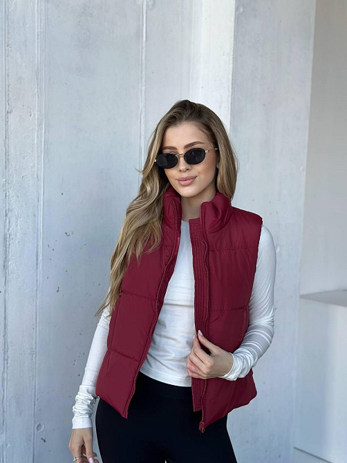 Жіноча тепла жилетка на блискавці плащівка емі на силіконі Бургунді, 42/44 Одеса - фото 3