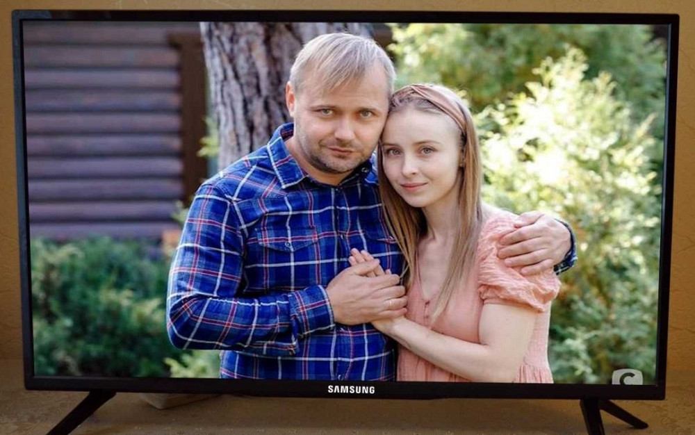 Скидка ! Телевизор Samsung 42