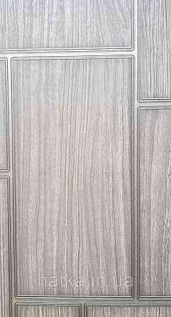 Шпалери вінілові на флізеліні AdaWall Roka 1.06х10 під плитку структурні сірі смужки біле золото 23108-4 Київ