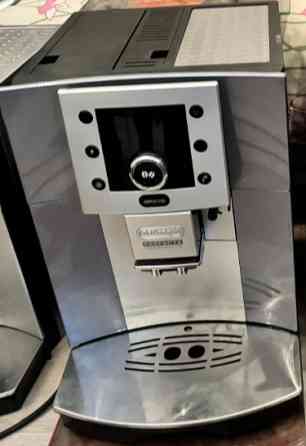 Кофемашина Delonghi Perfecta. Киев