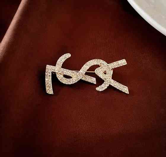 Брошка "Ів Сен Лоран" Сміла