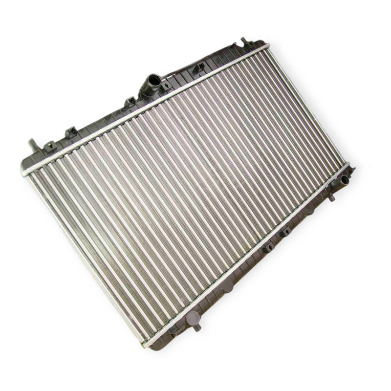 Радиатор охлаждения двигателя Chery Elara, Fora Мукачево - изображение 1