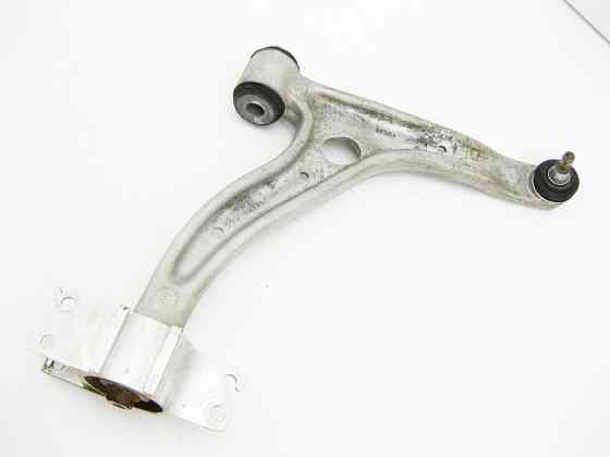 Mercedes-Benz  A2463304800 Нижній важіль передньої підвіски правий CLA Shooting Brake X117 CLA C117 A-class W176 B-class W246 Одеса