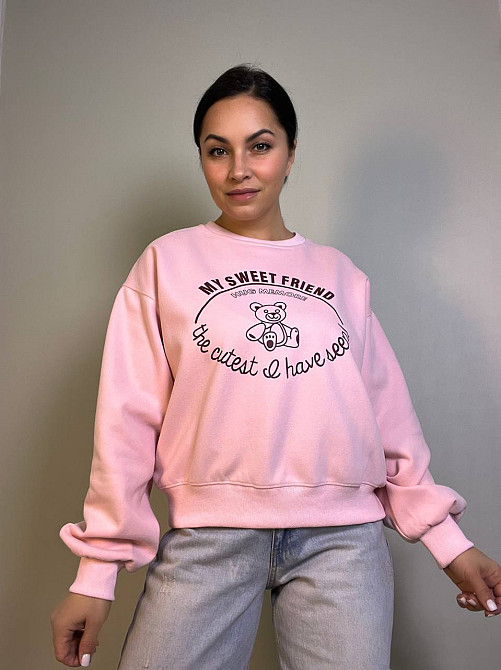 Свитшот женский A-N 25057 с рисунком мишкой впереди оверсайз средней длины комфорт one size, розовый, one size Киев - изображение 1