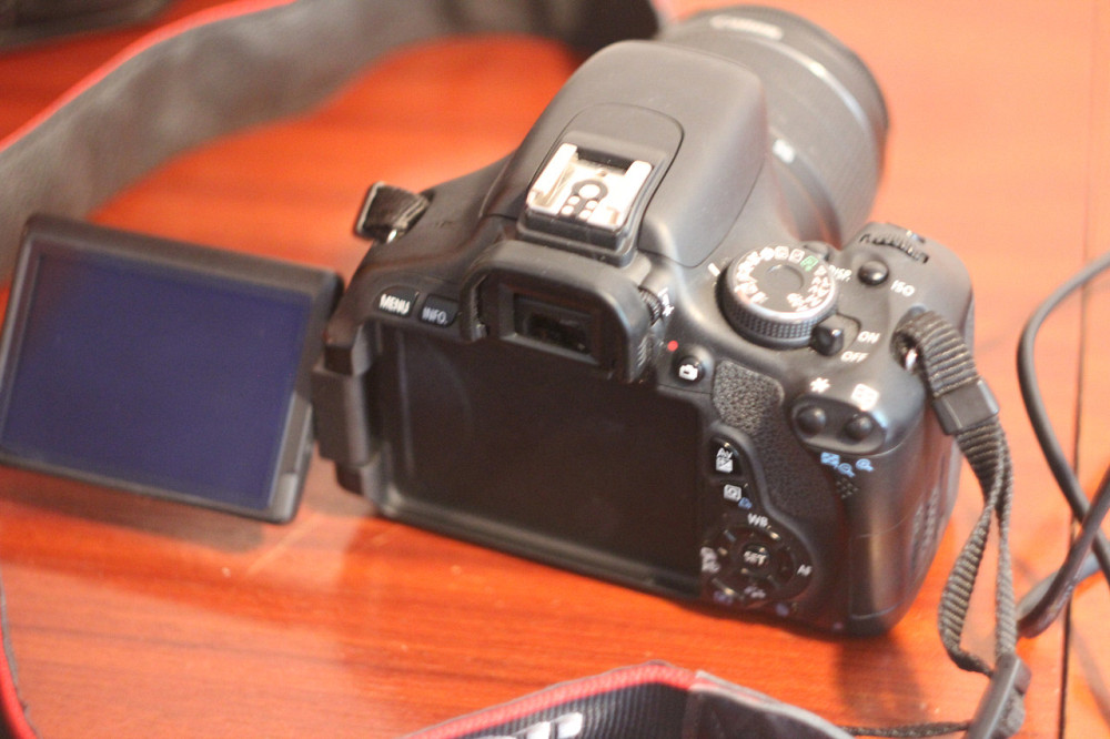 Професійний фотоапарат Canon EOS 600D Дзеркалка.Комплект. Б\У Київ - фото 4