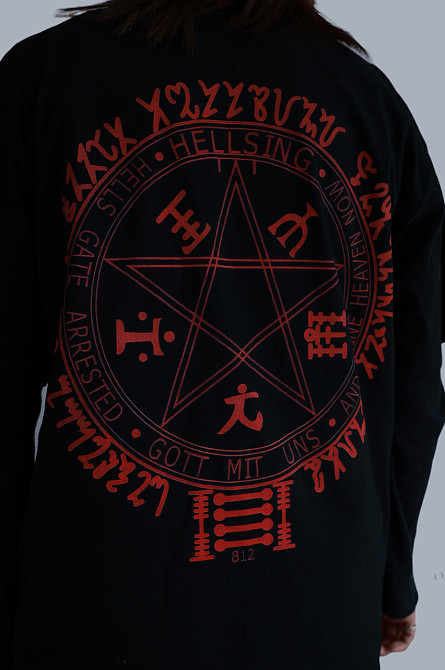 Футболка чоловіча з принтом аніме Аніме Хеллсінг Ултімате Алукард оверсайз (S/M/L) Черний Дніпро - фото 6