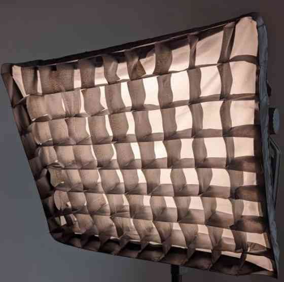 Свет: LED Лампа Yongnuo YN9000 + Софт Бокс и Соты ! Киев