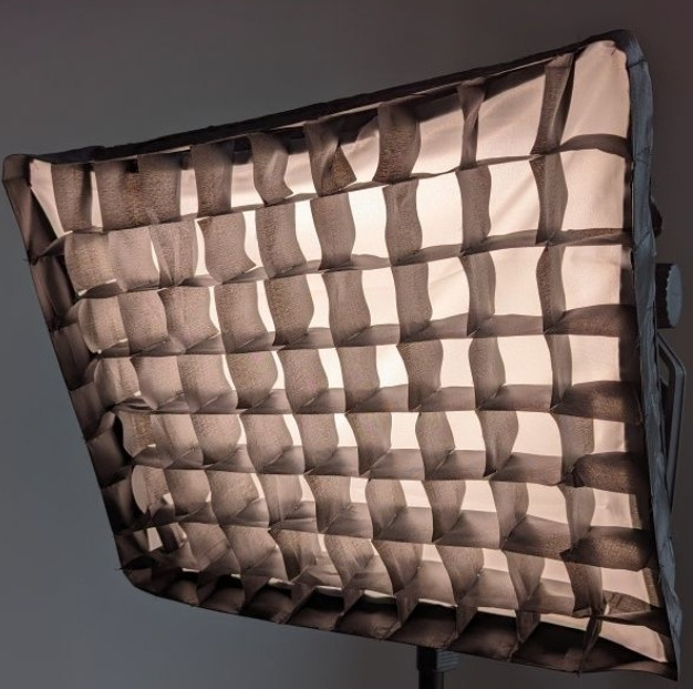 Свет: LED Лампа Yongnuo YN9000 + Софт Бокс и Соты ! Киев - изображение 4