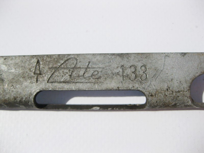 Mercedes-Benz  A0004218291 Скоба задньої гальмівної колодки E-Class W210 W211 GL X164 ML W164 S-Class W220 C-Class W202 G-Class W463 Одесса - изображение 8