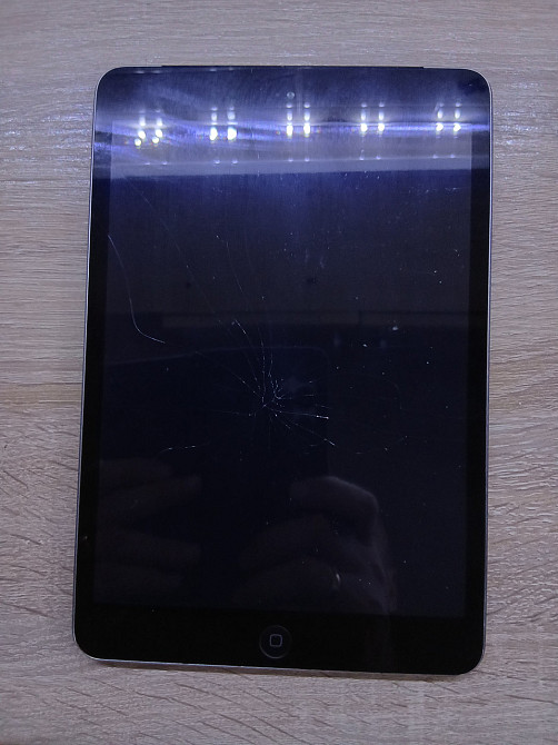 Б/У Планшет Apple iPad mini 2 A1490 16GB, 7.9", Wi-Fi + 4G LTE, Silver, оригінал Дніпро - фото 4