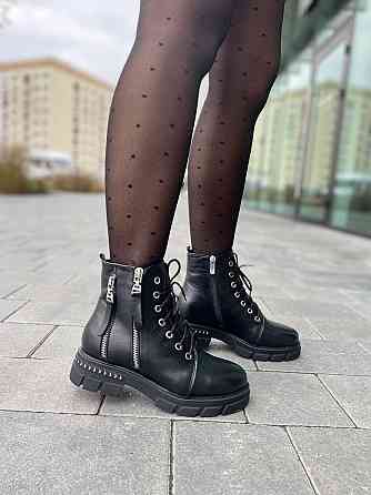 MILLI GOLD Черевики жіночі MILLI GOLD чорні натуральна шкіра зима висота 13см (2749) 37р.39р. Коломыя