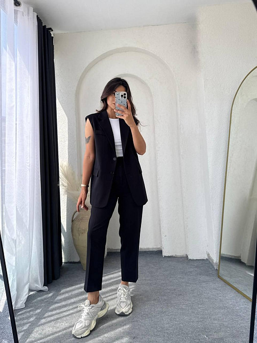 Жіночий базовий костюм-штани: жилет і штани креп костюмка Чорний, 42/44 Одеса - фото 3