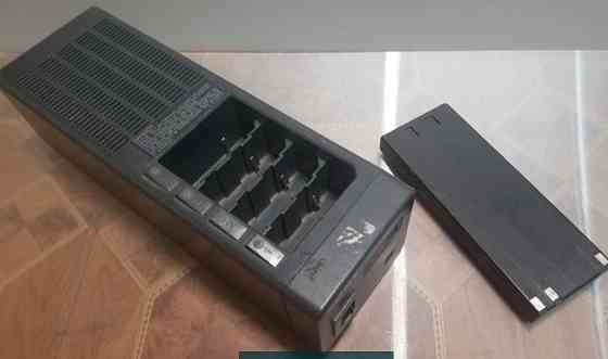 Зарядний пристрій: Sony BC-1WD Ni-CD і батарея Sony NP-1B. Київ