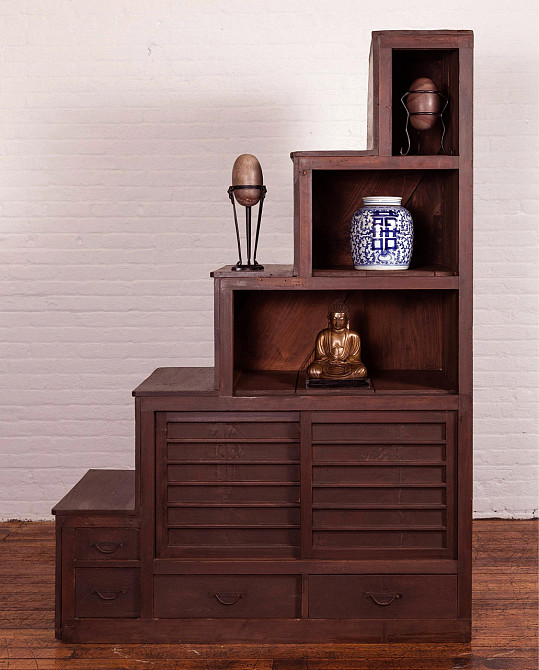 Комод тансу 