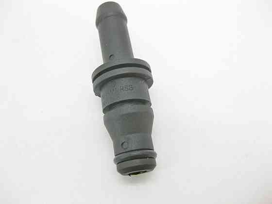 Mercedes-Benz  A0039970689 Новий пластиковий штуцер – наконечник трубки вентиляції S-Class W221 ML W164 GL X164 C-Class W203 CLC Sportcoupe C203 Одеса