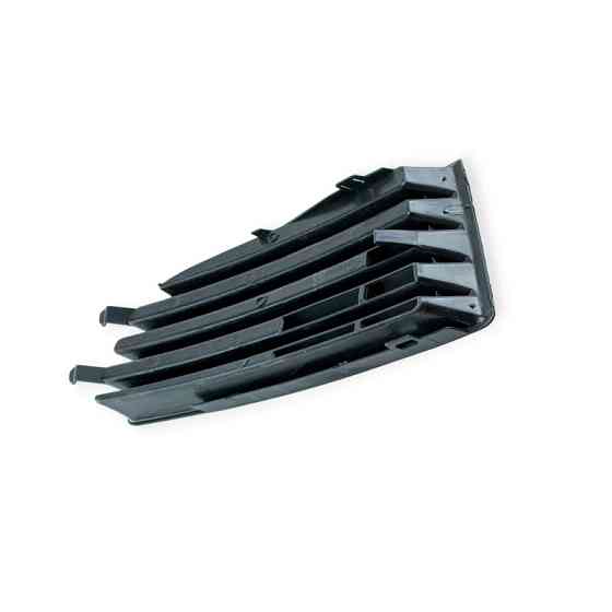 Решётка бампер Фольцваген Golf V левая L (FPS) в Мукачево