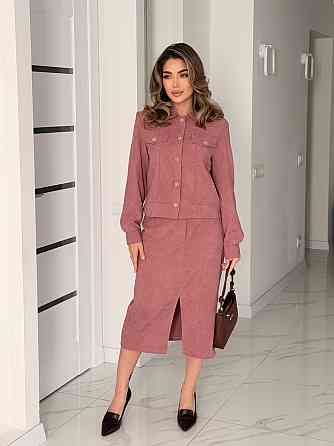 Жіночий костюм з мікровельвету Favorit Київ