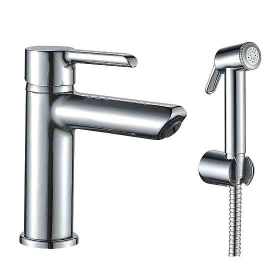 Змішувач для умивальника DOMINO PRESTIGE DPS-222  з гігієничною лійкою, шланг 200 см, на гайці Тернопіль