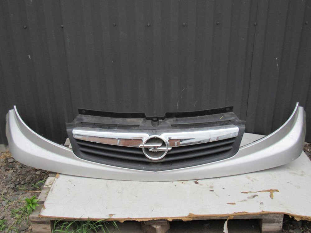 Решітка бампера Opel Vivaro 2007-2013 Ковель - изображение 1