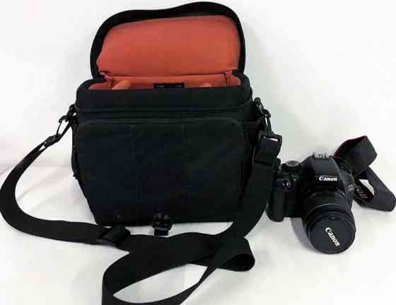 Дзеркальний Фотоаппарат Canon EOS 550D Kit. Київ