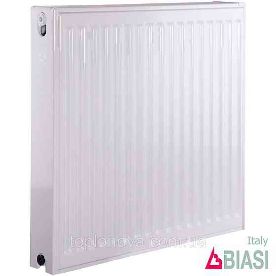 Радиатор панельный стальной BIASI 22 бок 600x600 Черновцы