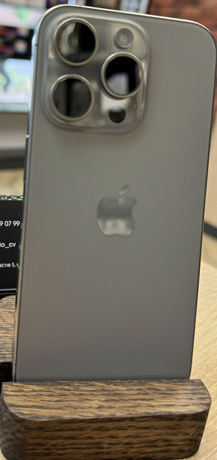 Айфон: iPhone 15 Pro 128Gb. Natural Titanium Киев - изображение 1