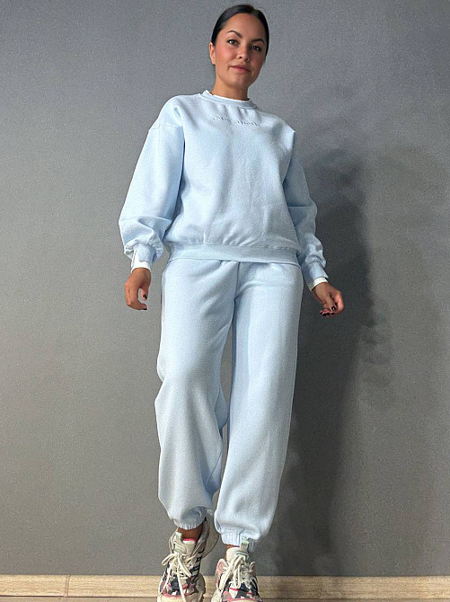 Костюм женский A-N 27063 свитшот и джогеры оверсайз с вышивкой голубой, голубой, S Киев - изображение 11