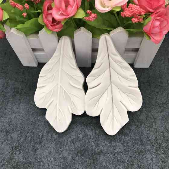 Молд силиконовый Листья дуба 102 на 56 мм белый Киев