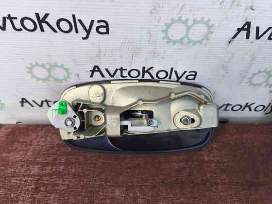 Ручка дверей передня ліва Opel Vivaro 2001-2013 Ковель