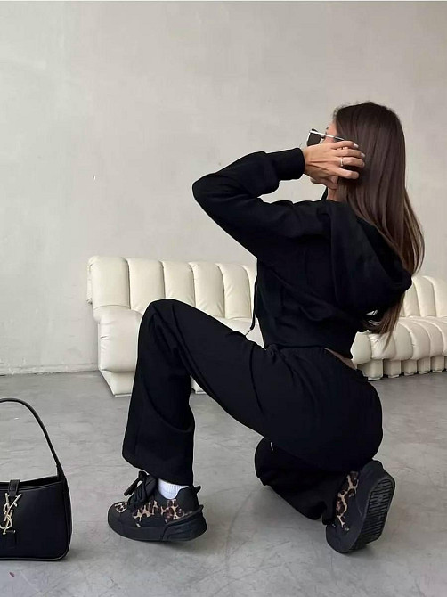 Жіночий утеплений прогулянковий костюм-двійка з тринитки на флісі Чорний, 44/46 Одеса - фото 3