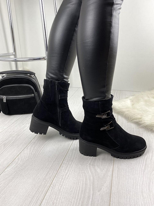 Жіночі черевики ARLETT чорні натуральна замша зима висота черевика 14 см (Б321) Коломия - фото 4