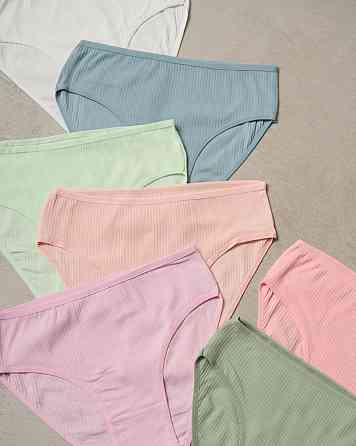 Набір жіночих трусиків тижнів батал у рубчик 7 шт Nicoletta 724156 Київ