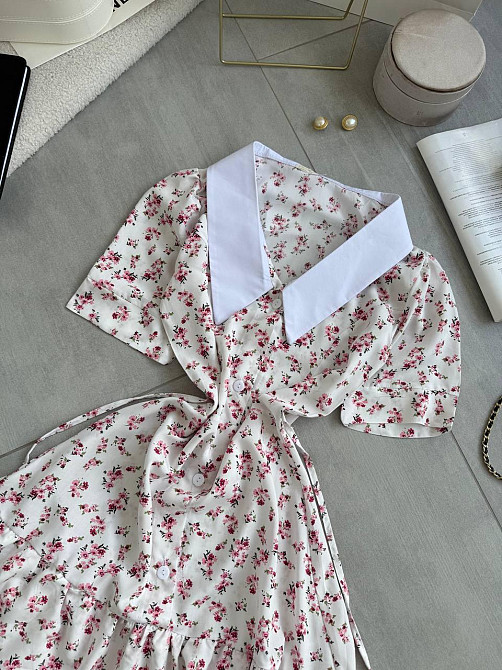 Жіноча принтована міні сукня на гудзиках з білим коміром турецький штапель / софт Одеса - фото 10