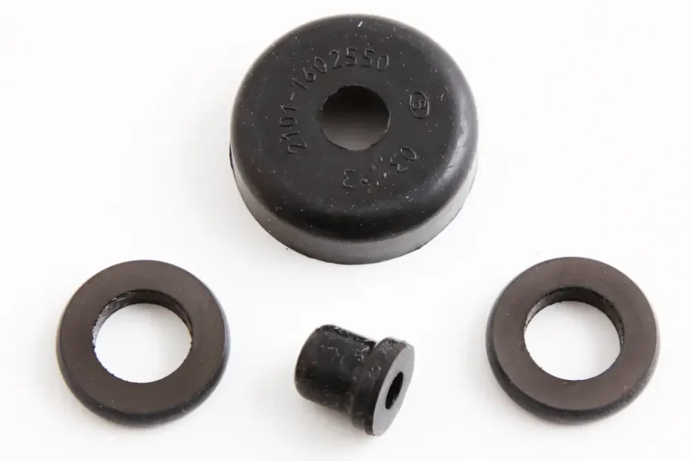 Р/к головного цил-ра зчеплення 2101 КРТ (2 манжети, пилник, колпачок) Вінниця - фото 1