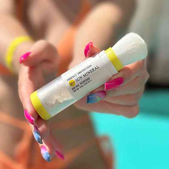 Солнцезащитная минеральная пудра прозрачная с SPF 30+ Perfect Protection Sun Mineral Brush Powder Sheer Matte Hillary 4 г Винница