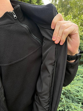 Водонепроникна чоловіча куртка з матеріалу Soft Shell (Чорна) M Вінниця - фото 8