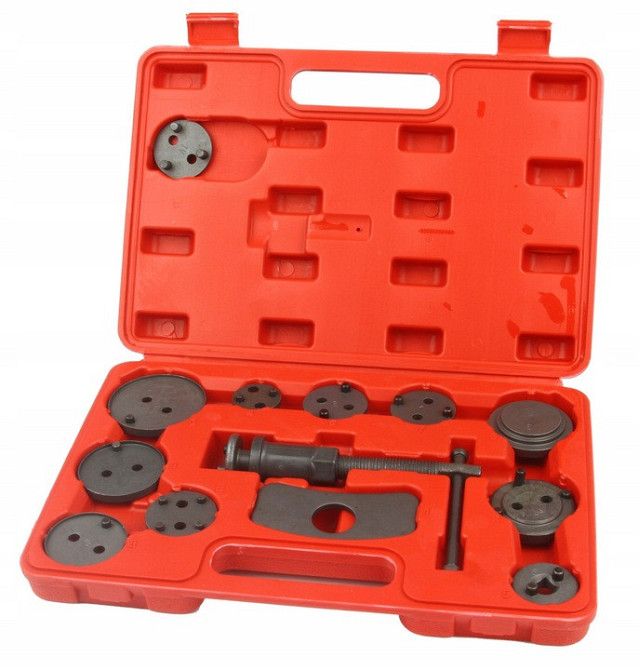 Комплект для заміни гальмівних колодок 13 елементів з валізою Mar-Pol (M57690A) Нововолинськ - фото 2