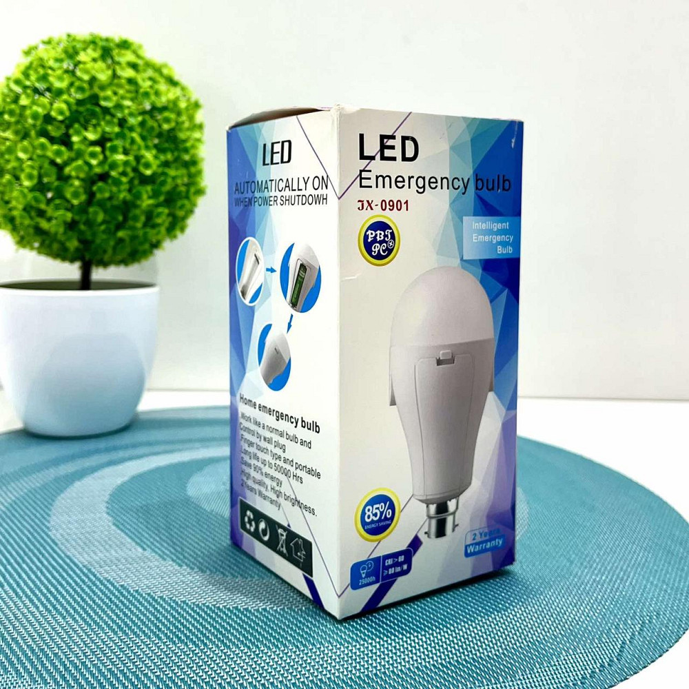 Лампочка з акумулятором 15W 2 акум 18650 холодне світло (C 68522) Чернигов - изображение 7